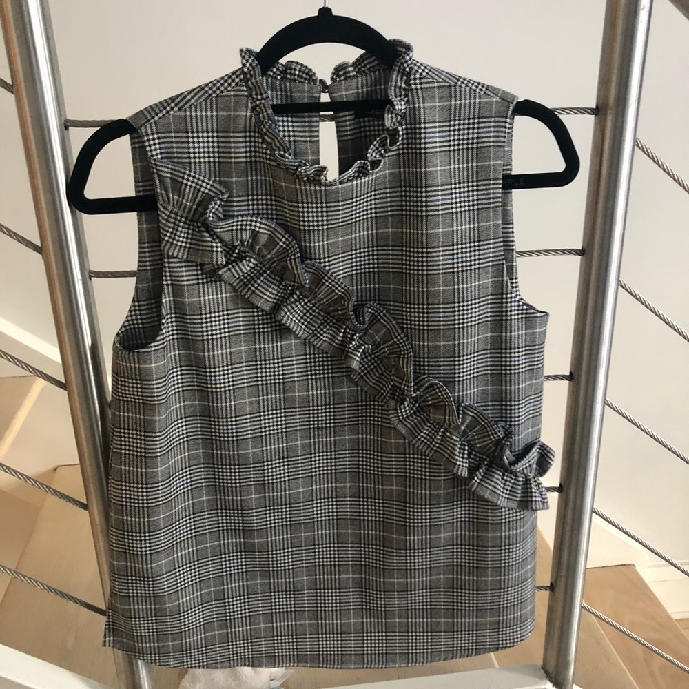 Zara gingham grey sleeveless top w/ ruffle detail